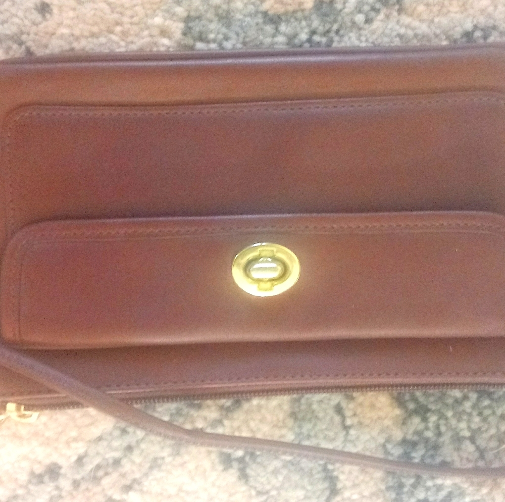 Coach Wristlet purse